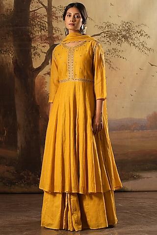 mustard handwoven chanderi silk embroidered anarkali set