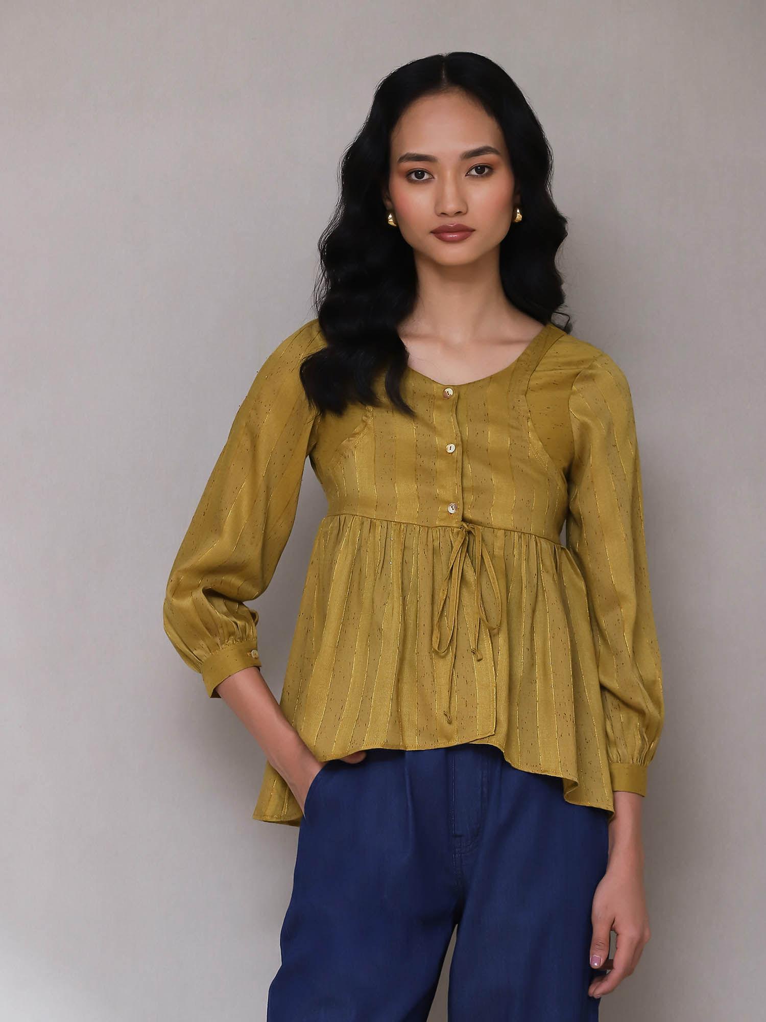 mustard solid short top