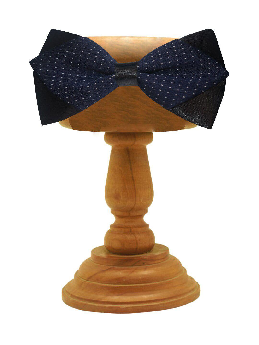 mutaqinoti men blue printed bow tie