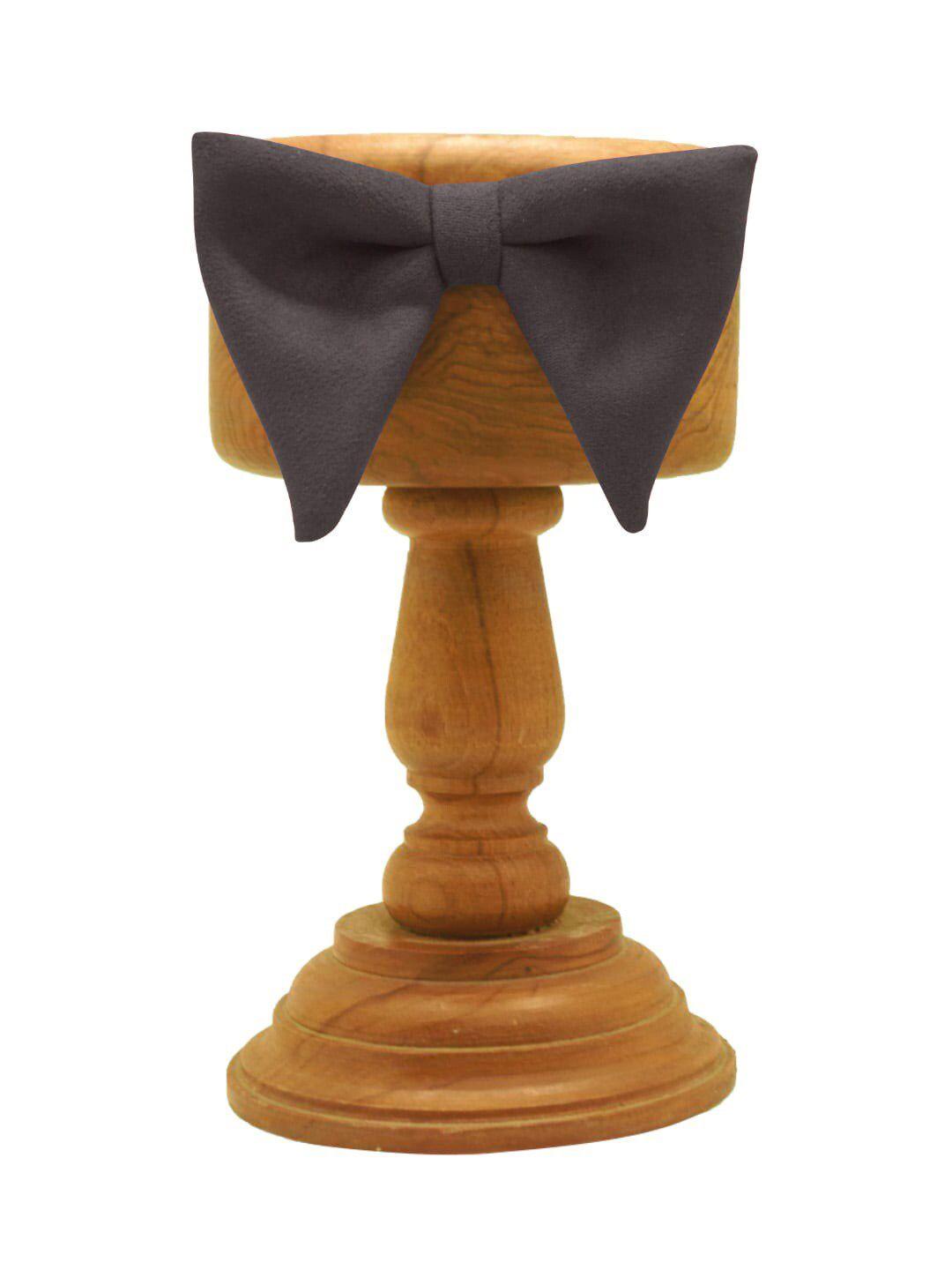 mutaqinoti men grey bow tie