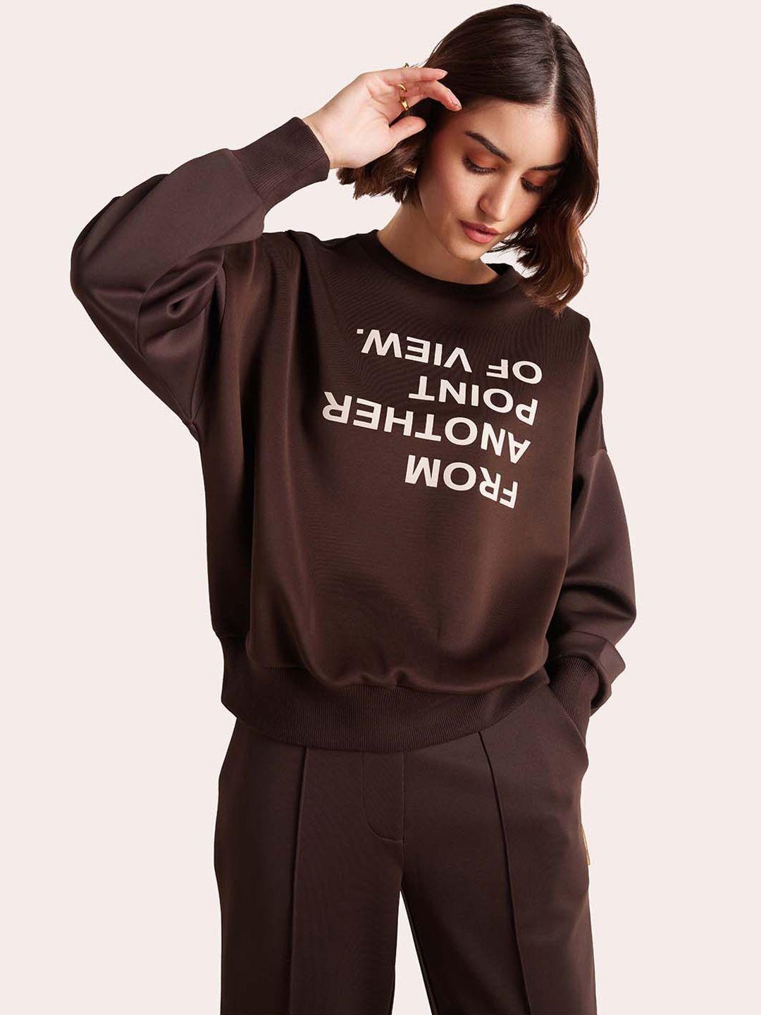 muvazo typographic printed sweatshirt & trousers co-ords
