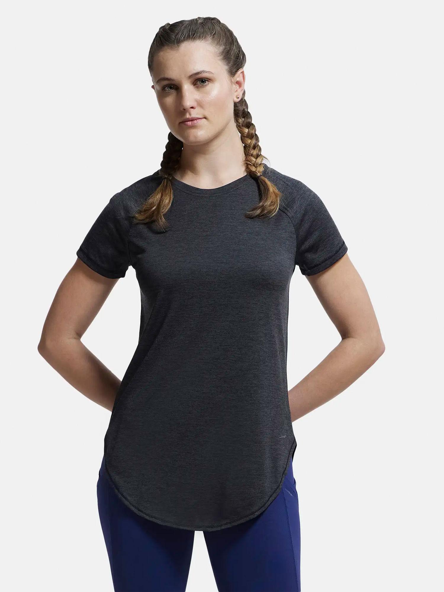 mw62 women's microfiber performance t-shirt with stay dry treatment black