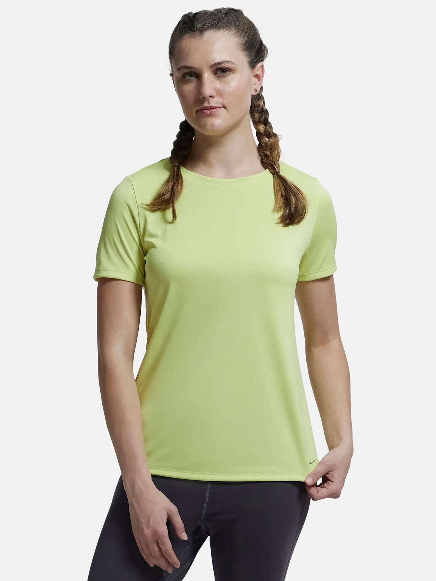 mw71 women's microfiber performance t-shirt with stay dry treatment green