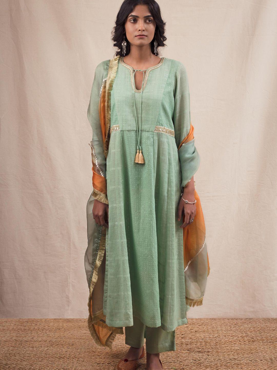 myaara women green floral embroidered kurta with trousers & with dupatta