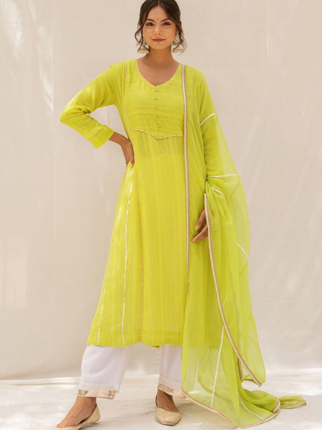 myaara women green kurta with trousers & with dupatta