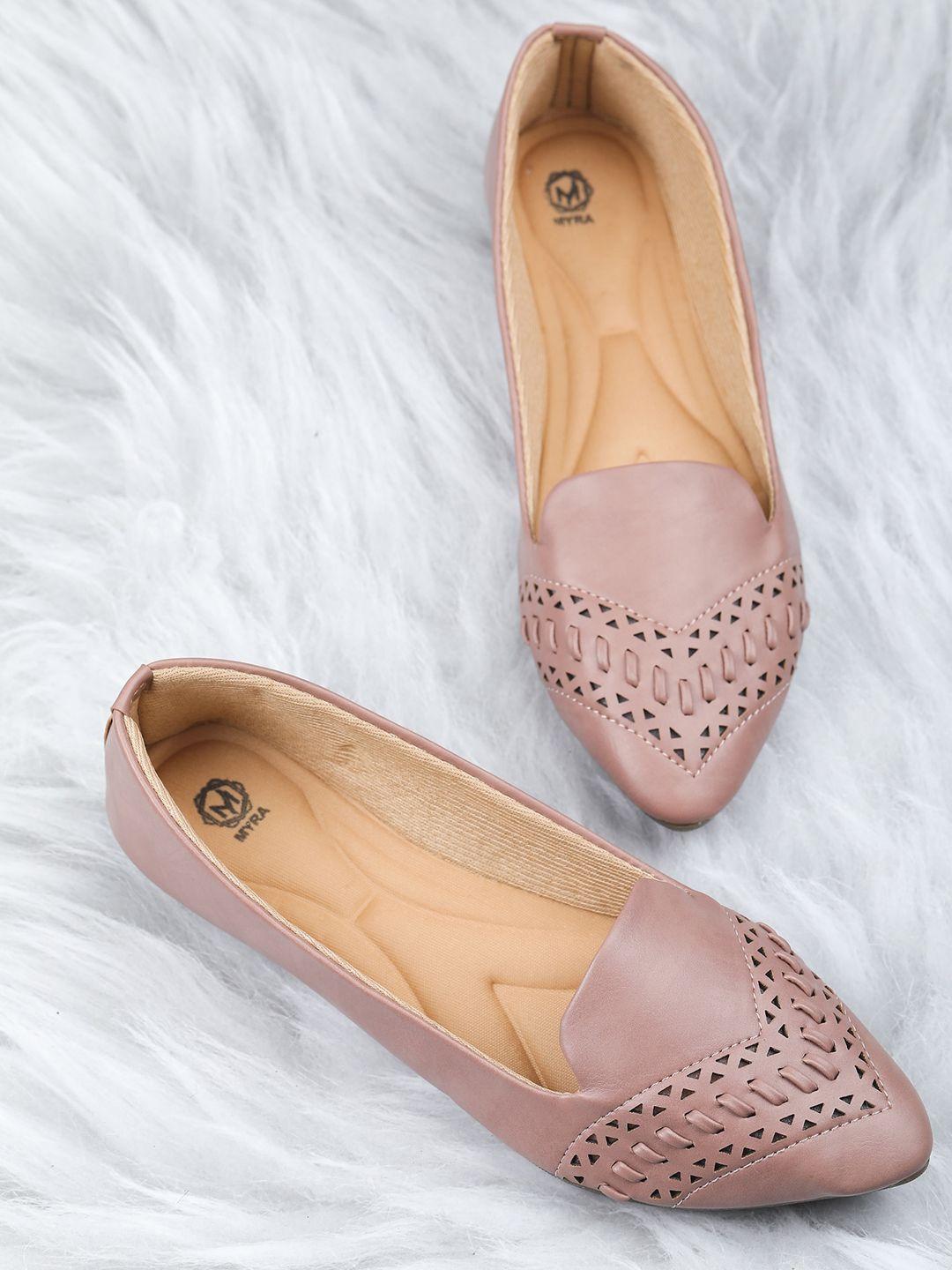 myra women pointed toe woven design ballerinas with laser cuts