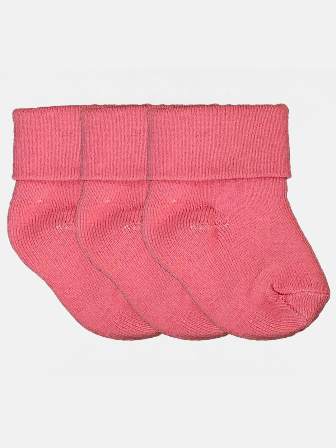 n2s next2skin infant girls pack of 3 patterned ankle-length socks