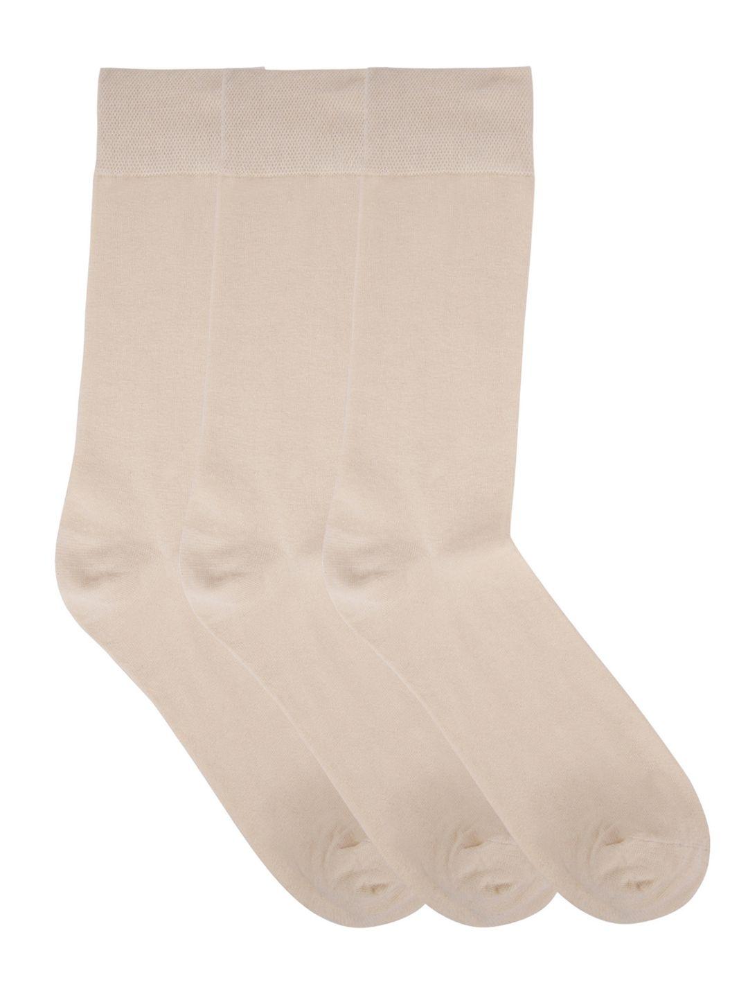 n2s next2skin men pack of 3 cream-coloured solid calf-length cotton socks