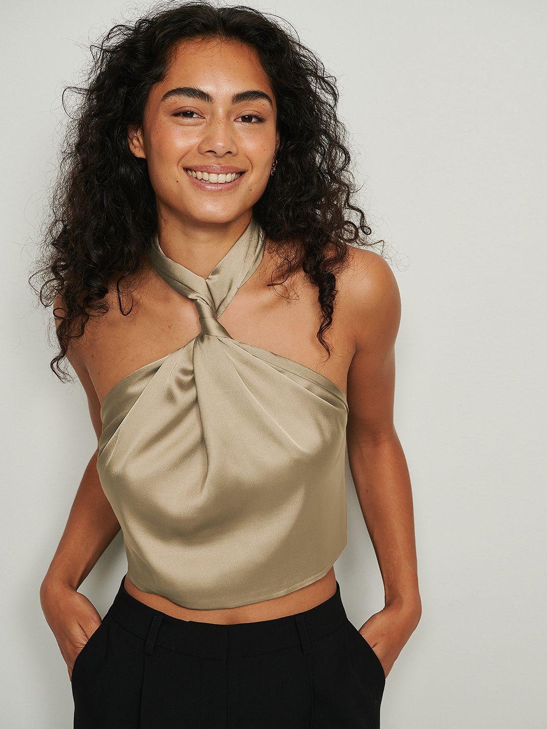 na-kd halter neck sleeve satin crop top