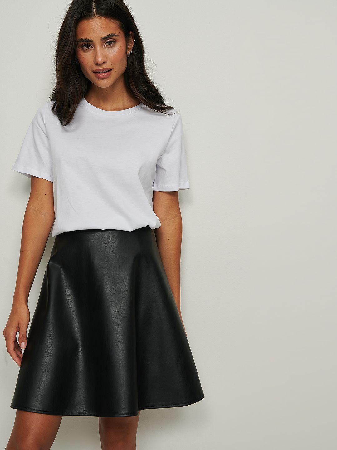 na-kd pu flared skirt