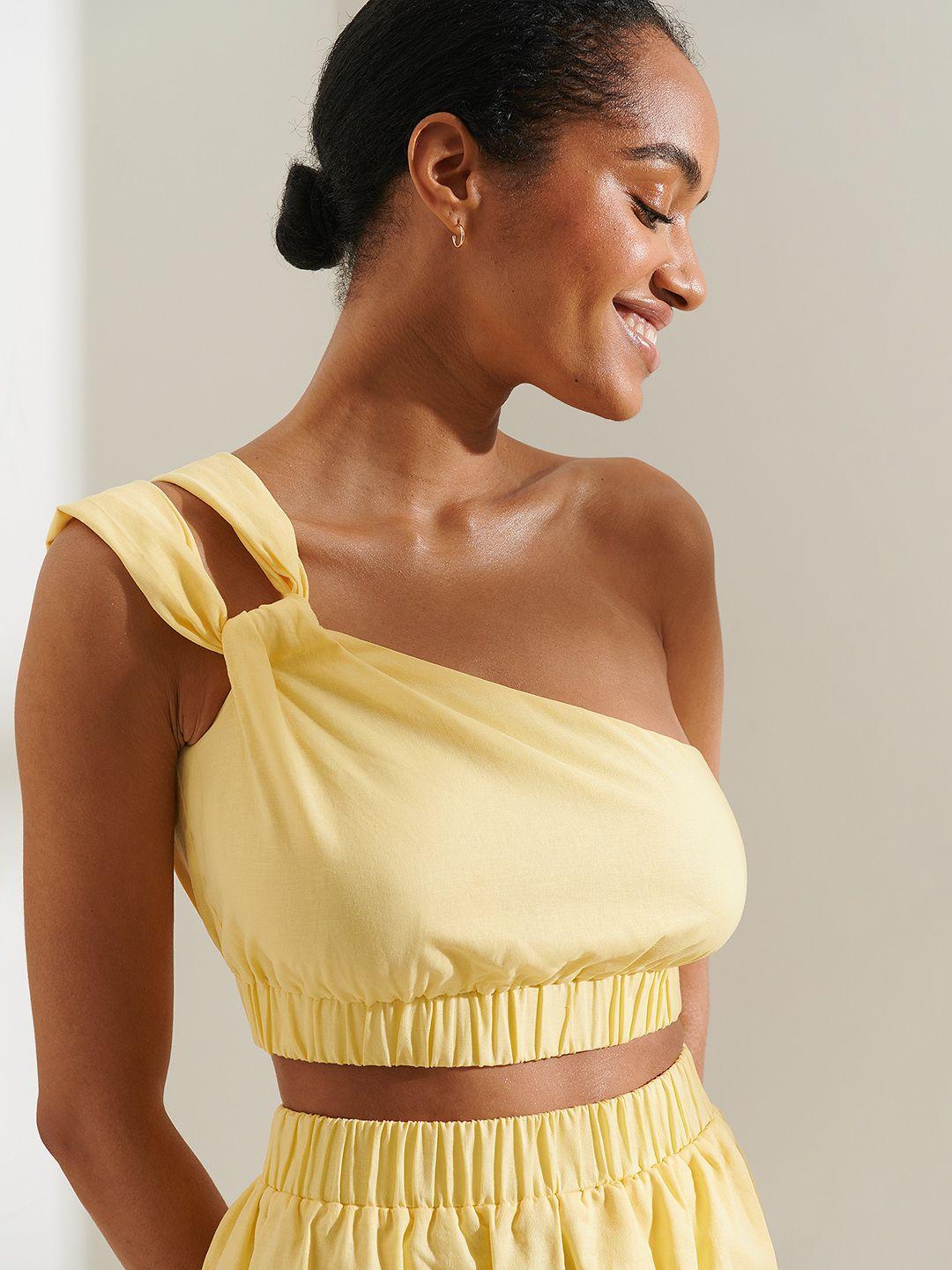 na-kd yellow one shoulder top