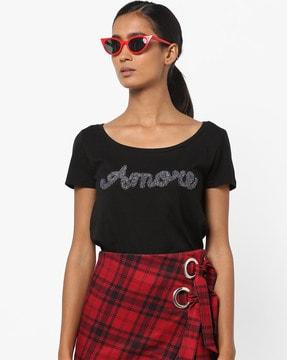 nakie amori embellished crew-neck t-shirt