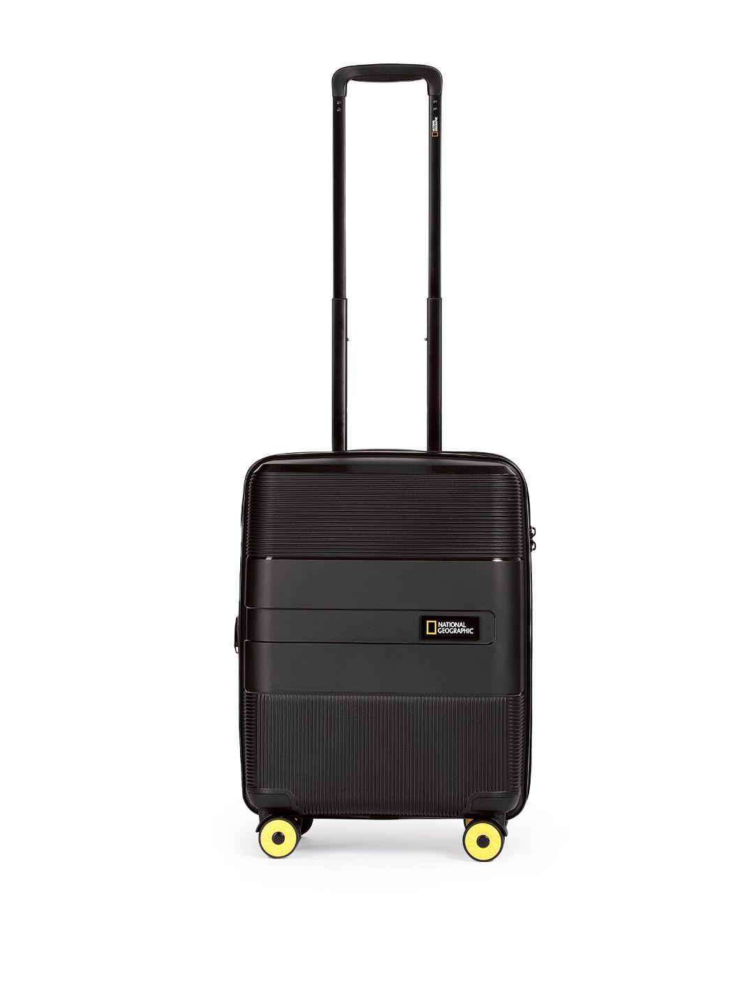 national geographic unisex solid 360-degree rotation cabin trolley bag - 55 cm