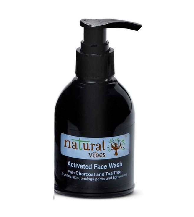 natural vibes activated charcoal & tea tree face wash - 150 ml