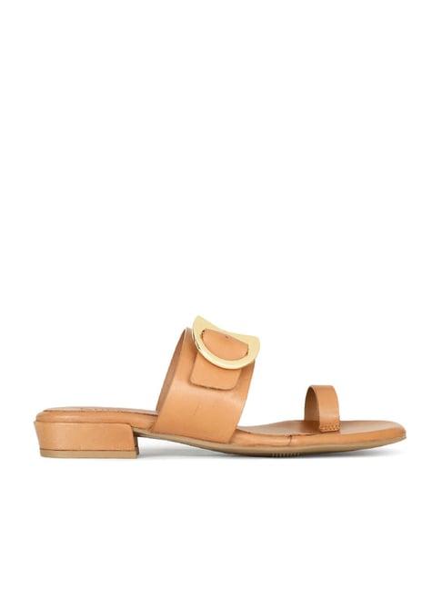 naturalizer by bata women's tan toe ring sandals