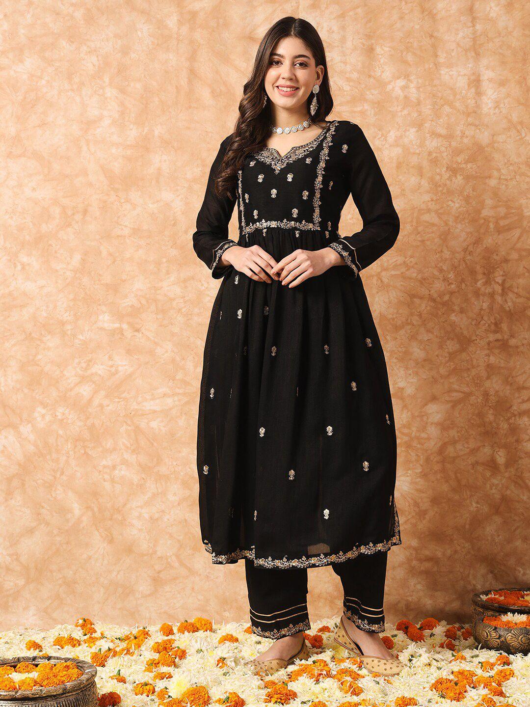 navlik ethnic motifs embroidered thread work v-neck a-line kurta with trousers