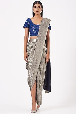 navy blue & gold pleated metallic saree with electric blue sequence blouse