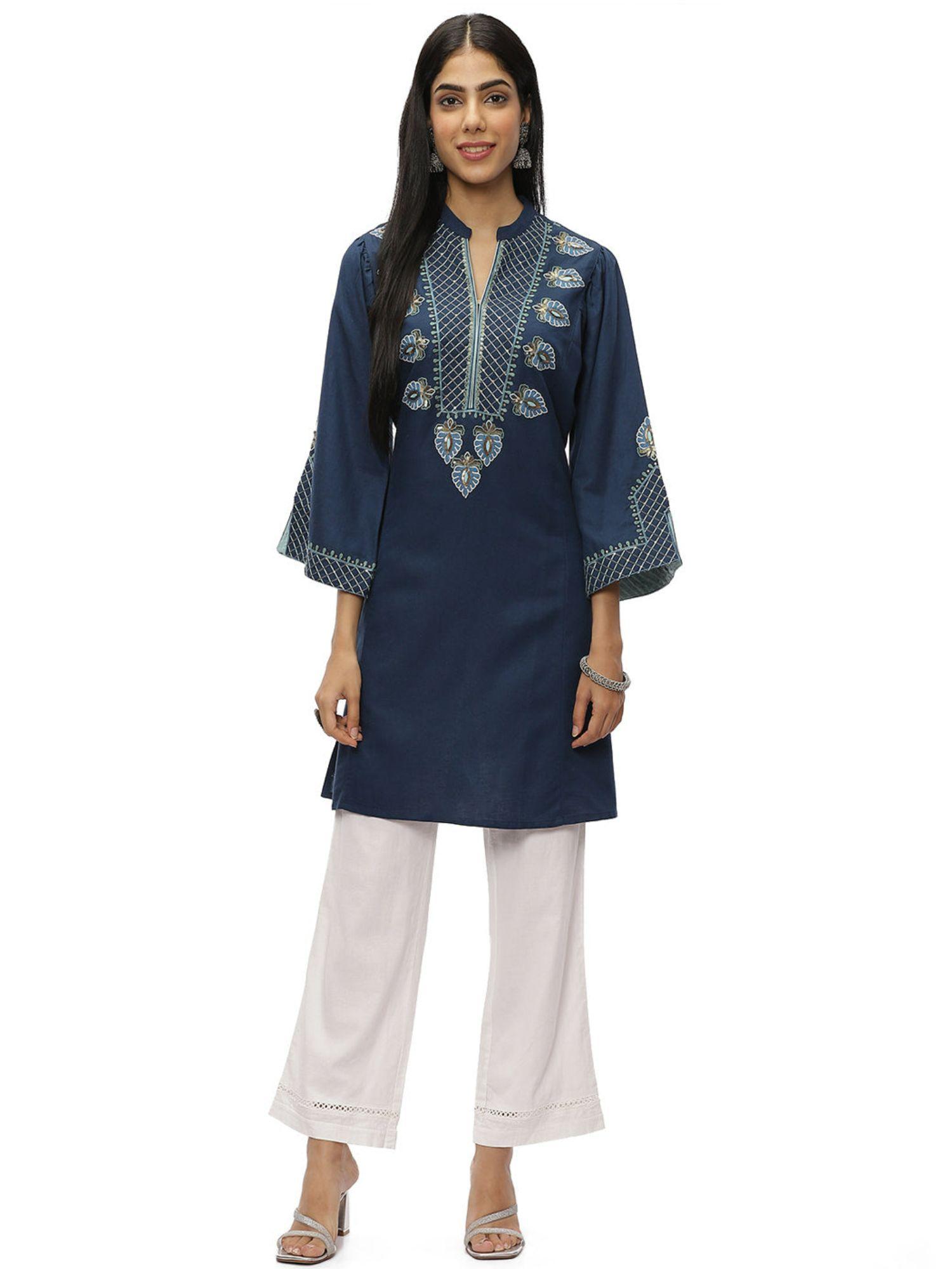 navy blue solid kurti with delicate embroidery