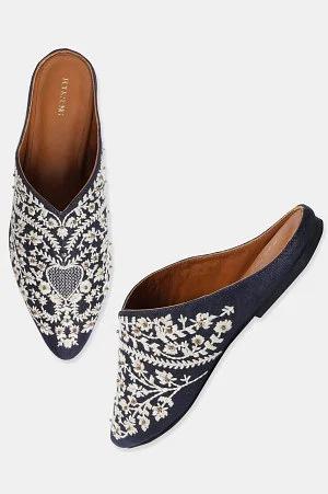 navy embroidered pointed toe flat-skaner