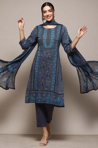 navy print casual 3/4th sleeves round neck women straight fit kurta sets