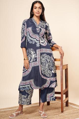 navy print casual full sleeves v neck women straight fit  kurta pant set