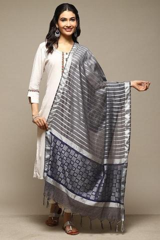 navy print poly metallic dupatta