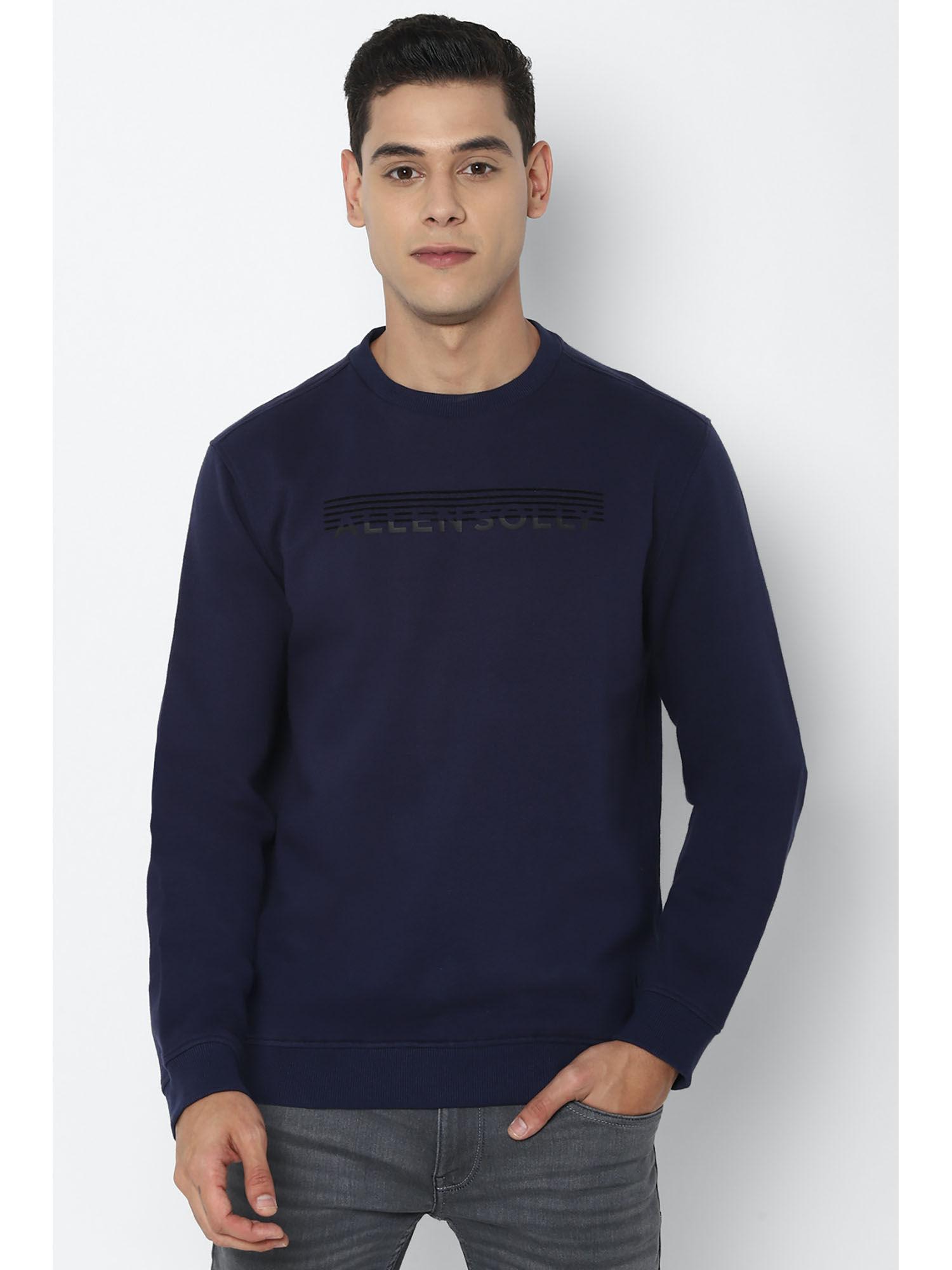 navy sweatshirt