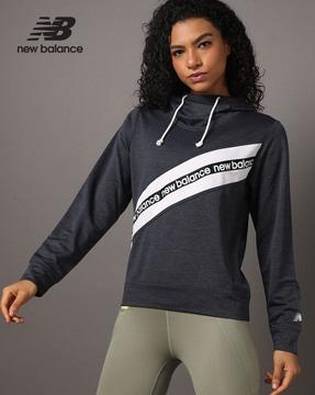 nb relentless hoodie