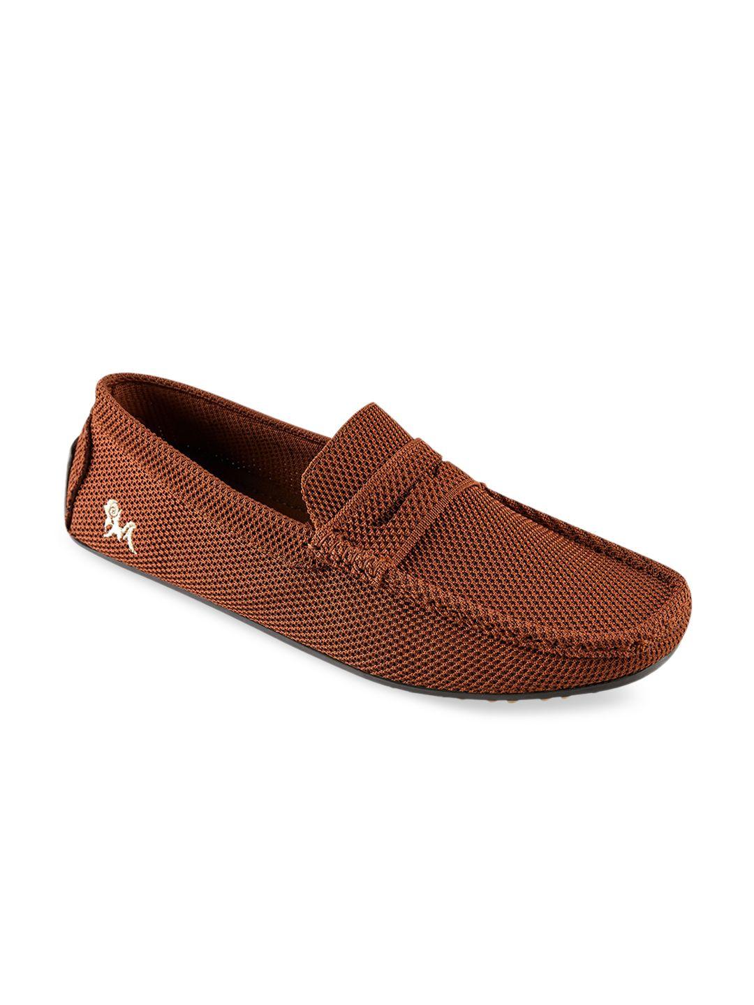 neemans men brown woven design loafers