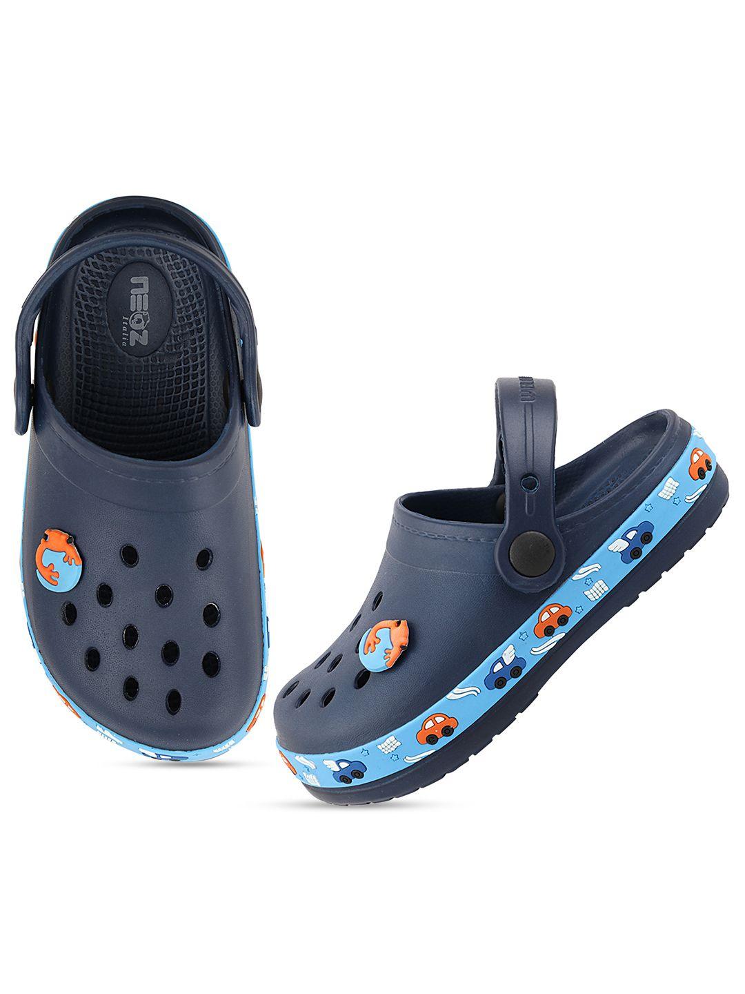 neoz boys navy blue & orange rubber clogs