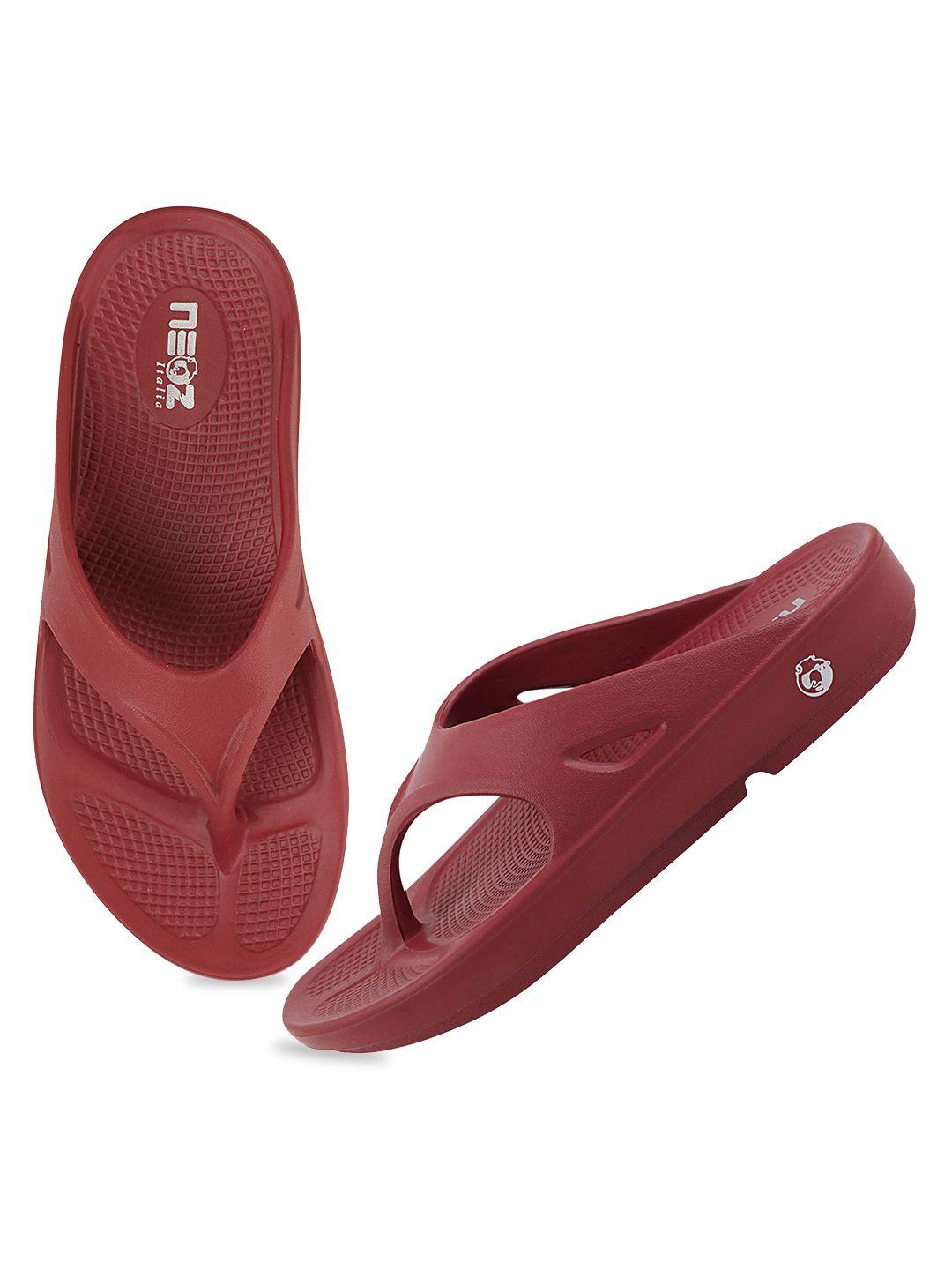 neoz women maroon solid thong flip-flops