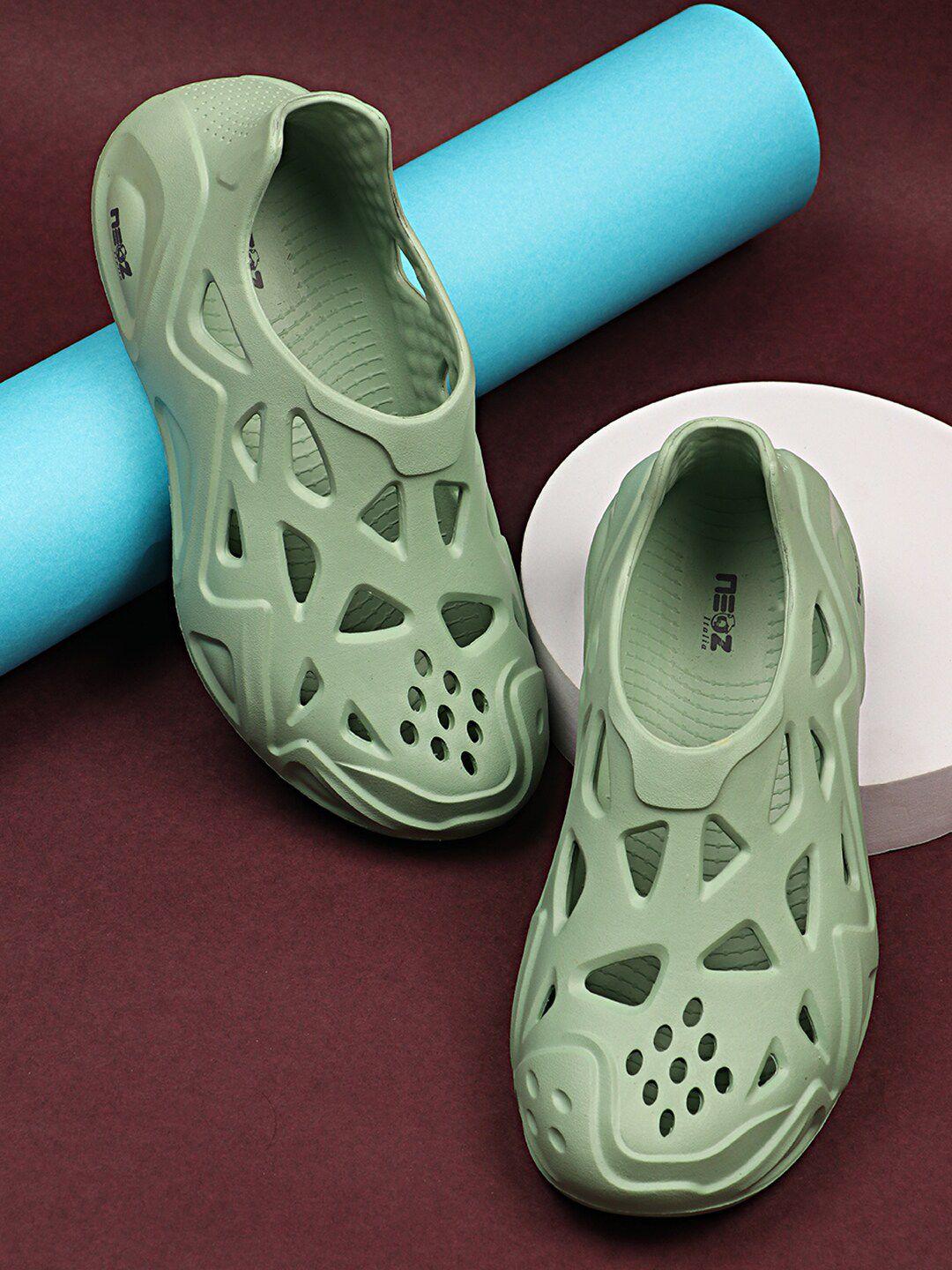 neoz women self-design clogs