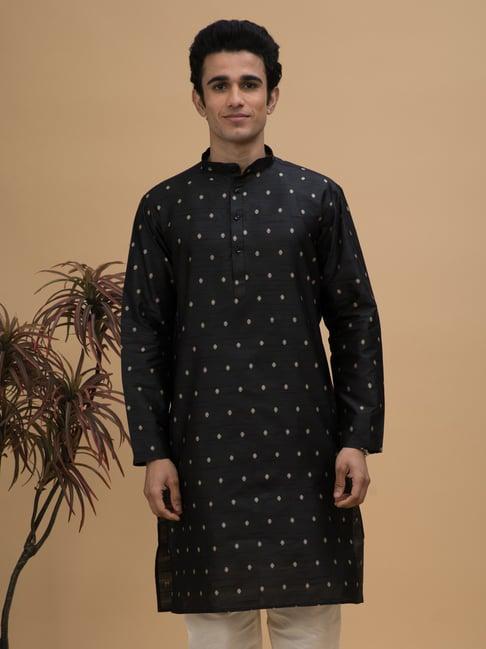 neudis black regular fit embroidered kurta
