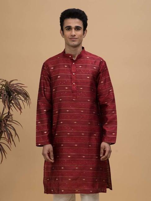 neudis maroon regular fit embroidered kurta