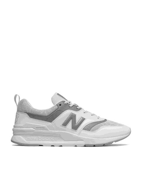 new balance men's 997 white casual sneakers