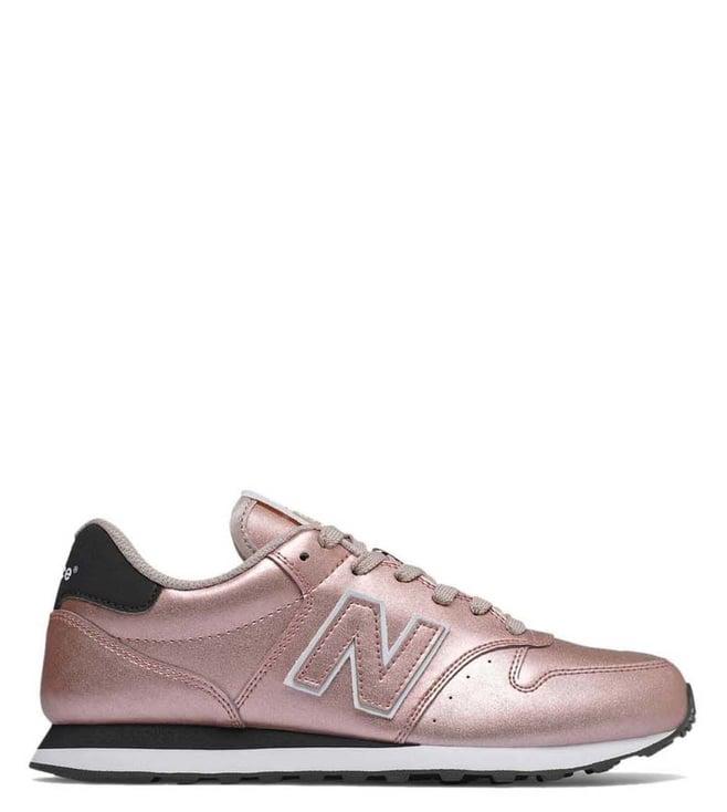 new balance women's pink sneakers