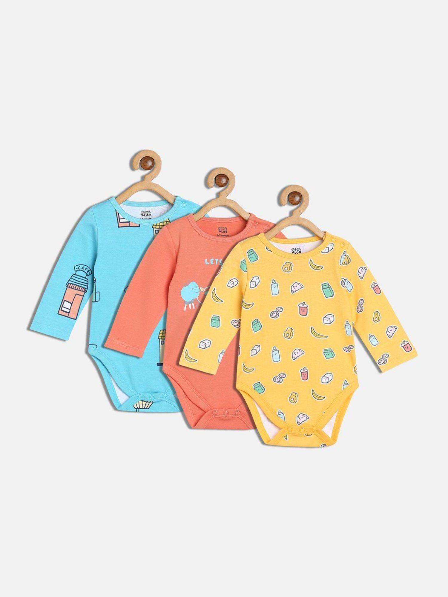 new born and baby boys printed onesies (pack of 3)