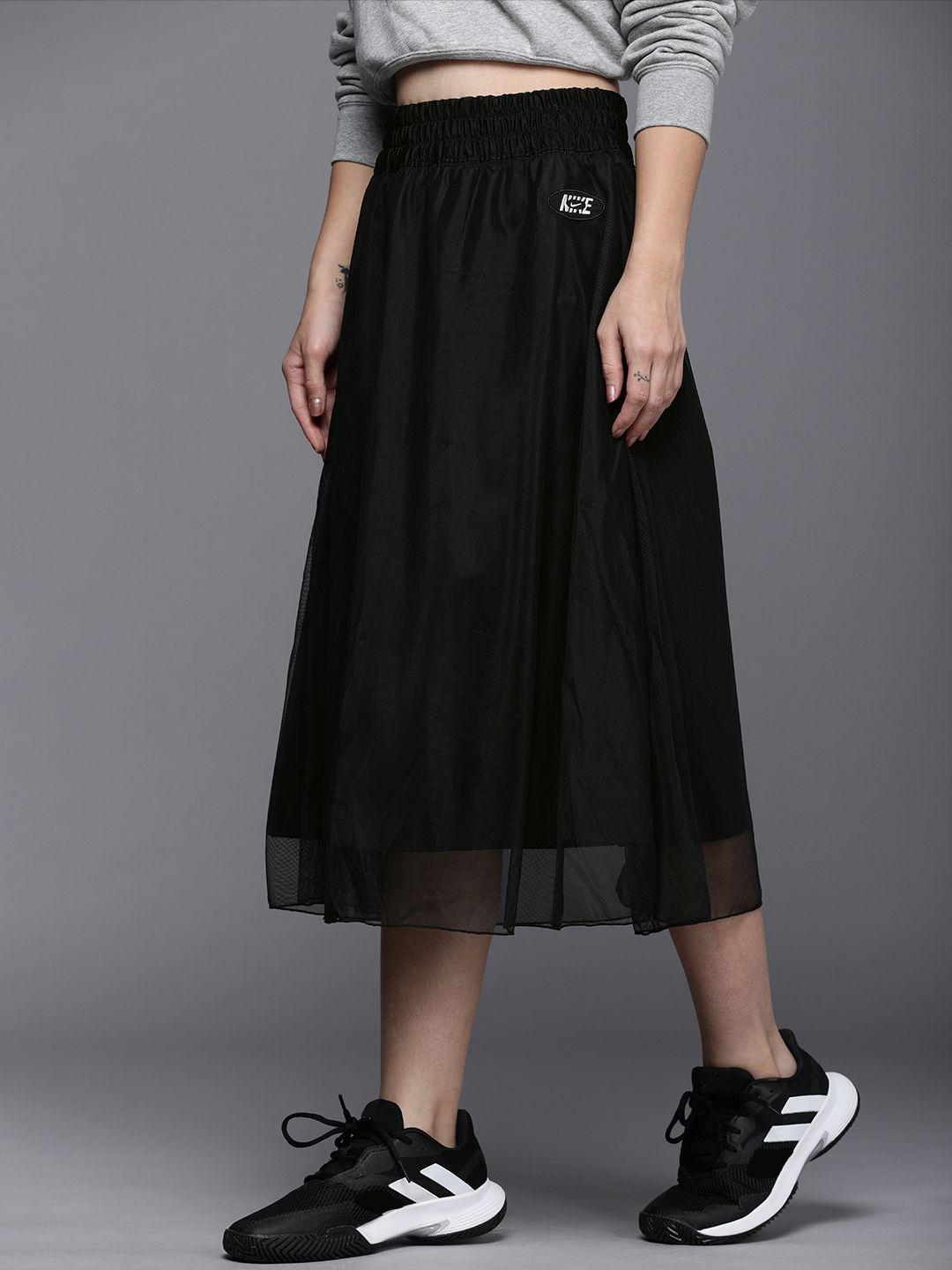 nike black solid sportswear woven skirt