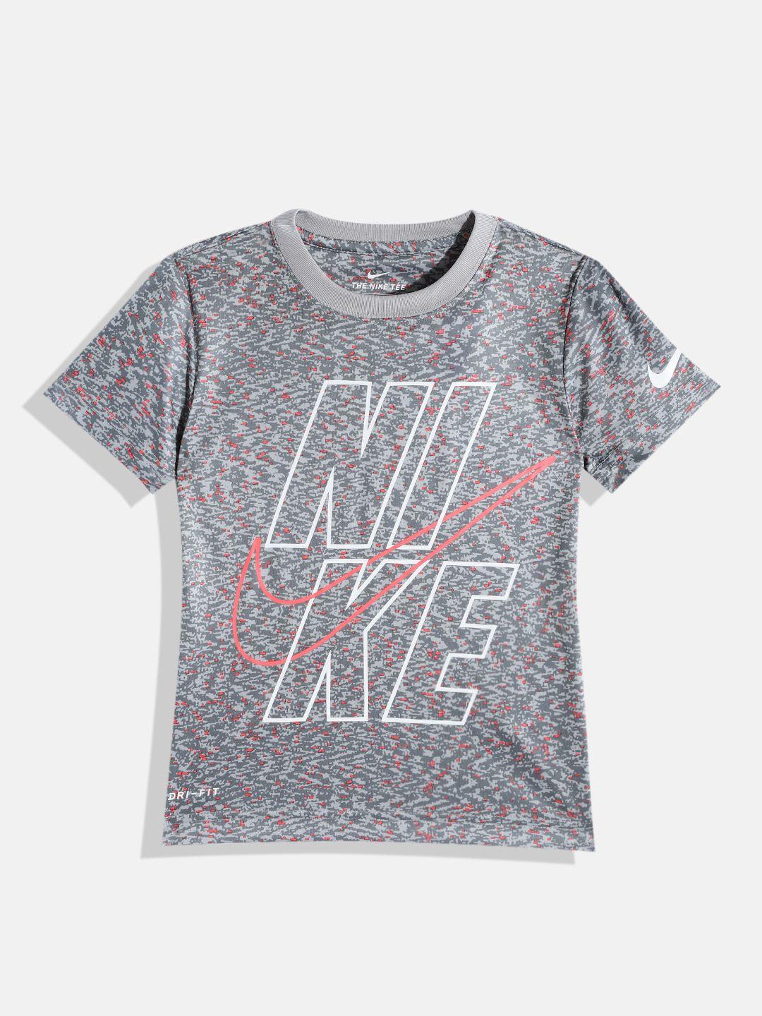 nike boys grey & white brand logo printed t-shirt