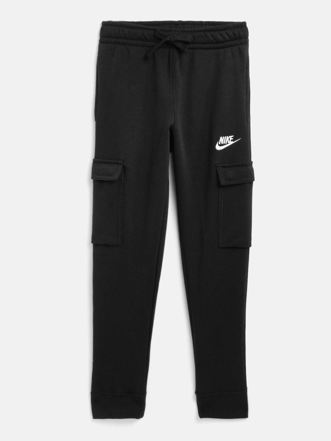 nike boys black solid nsw club track pants