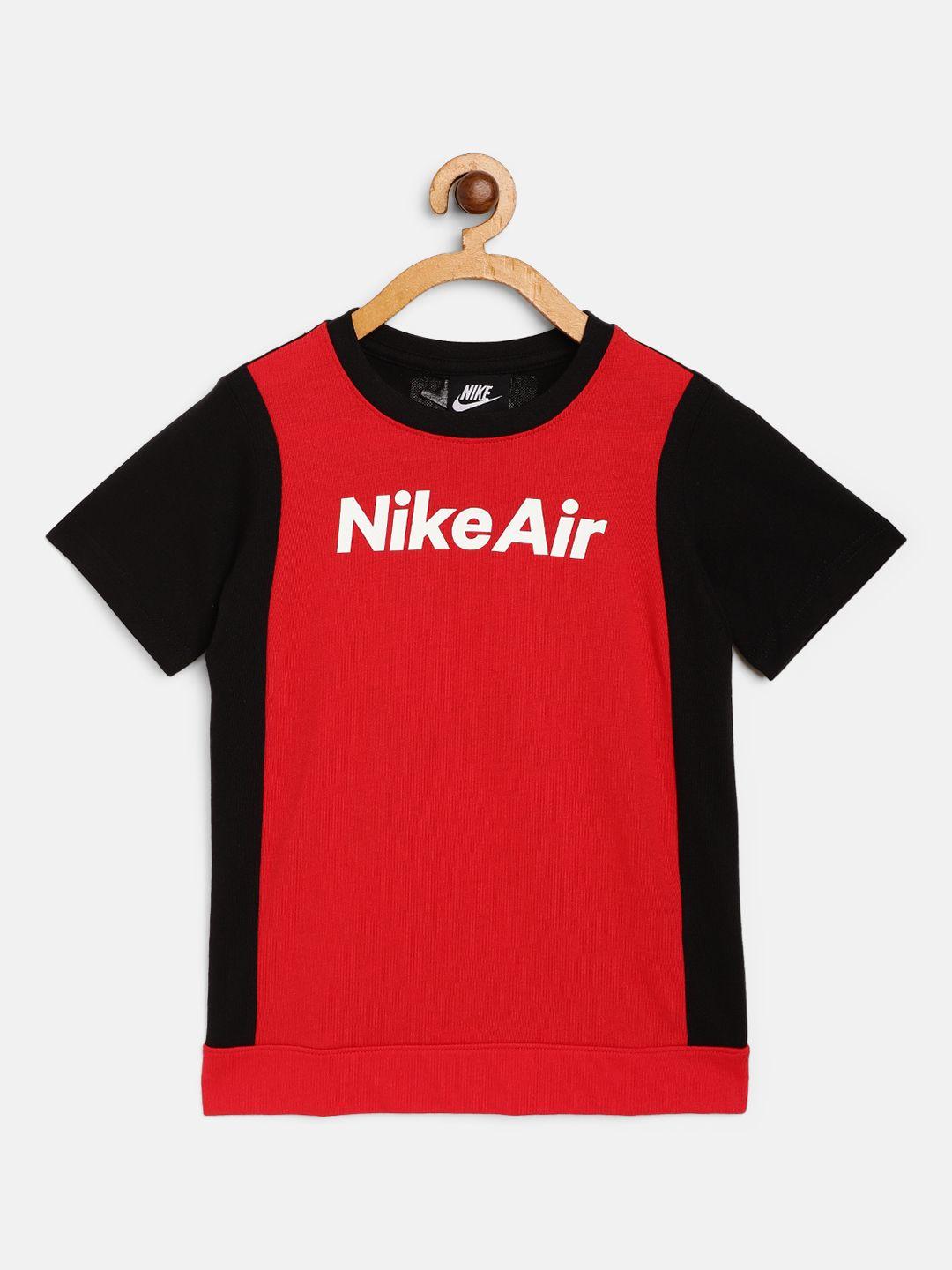 nike boys red & black colourblocked nsw air t-shirt