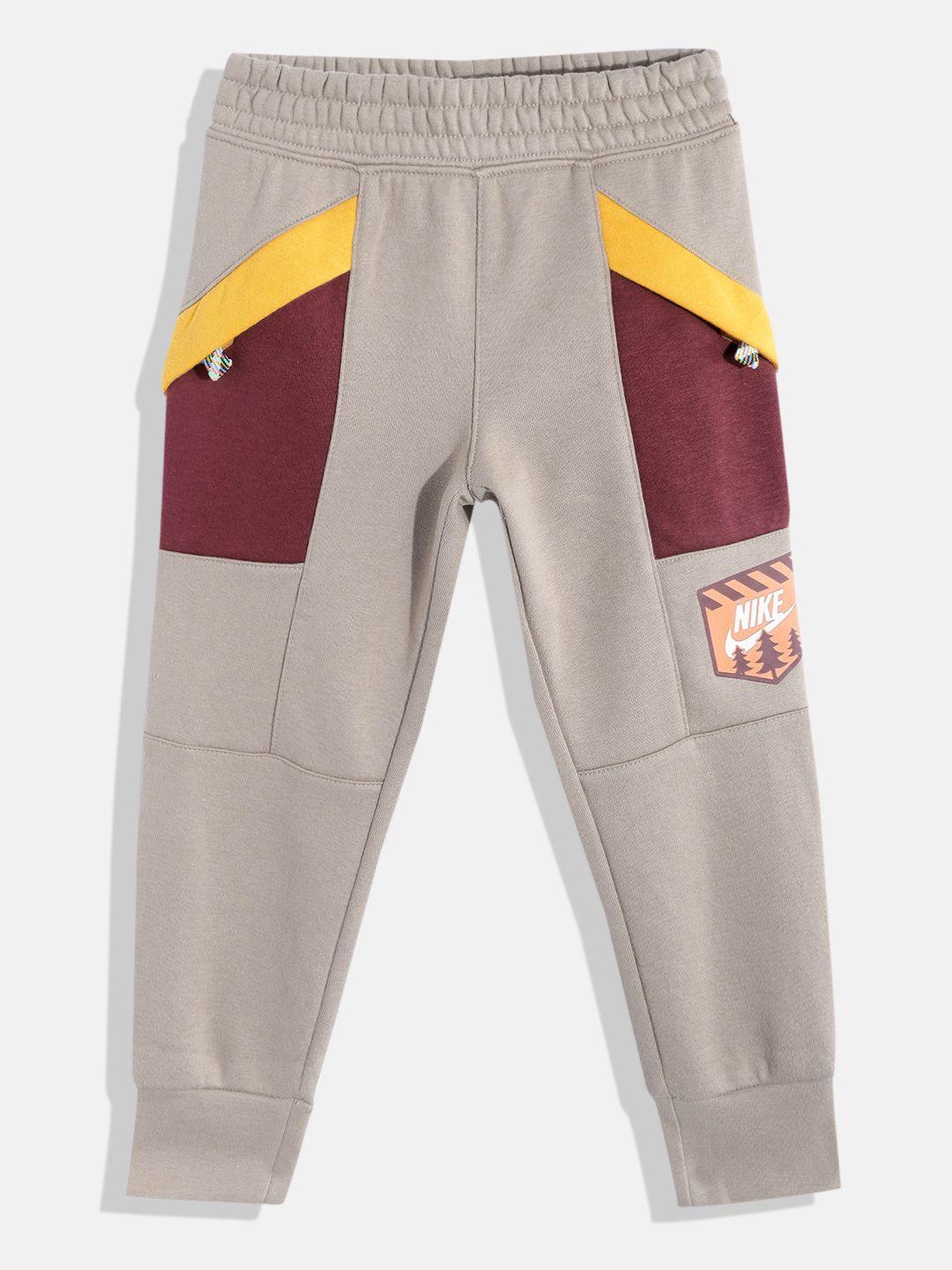 nike boys taupe solid b nsw great outdoors flc joggers