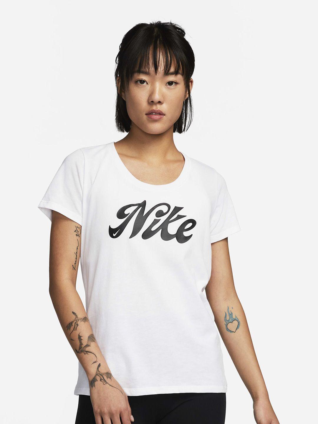 nike dri-fit women printed t-shirts