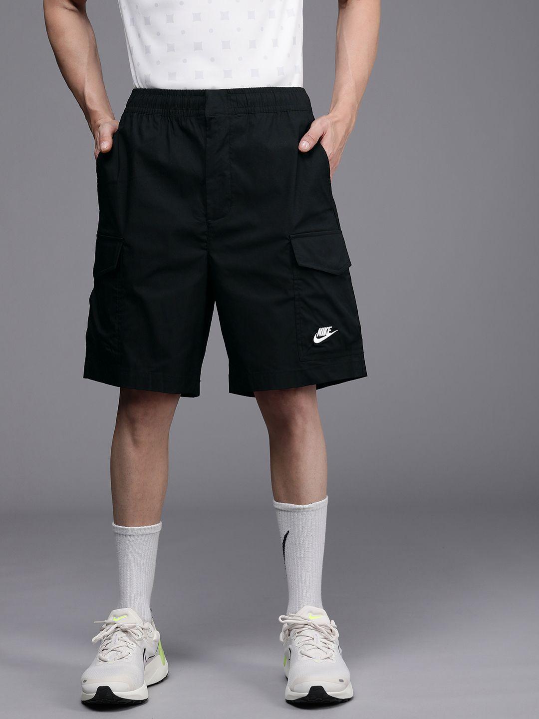 nike men black solid asmnk club wvnul utility cargo shorts