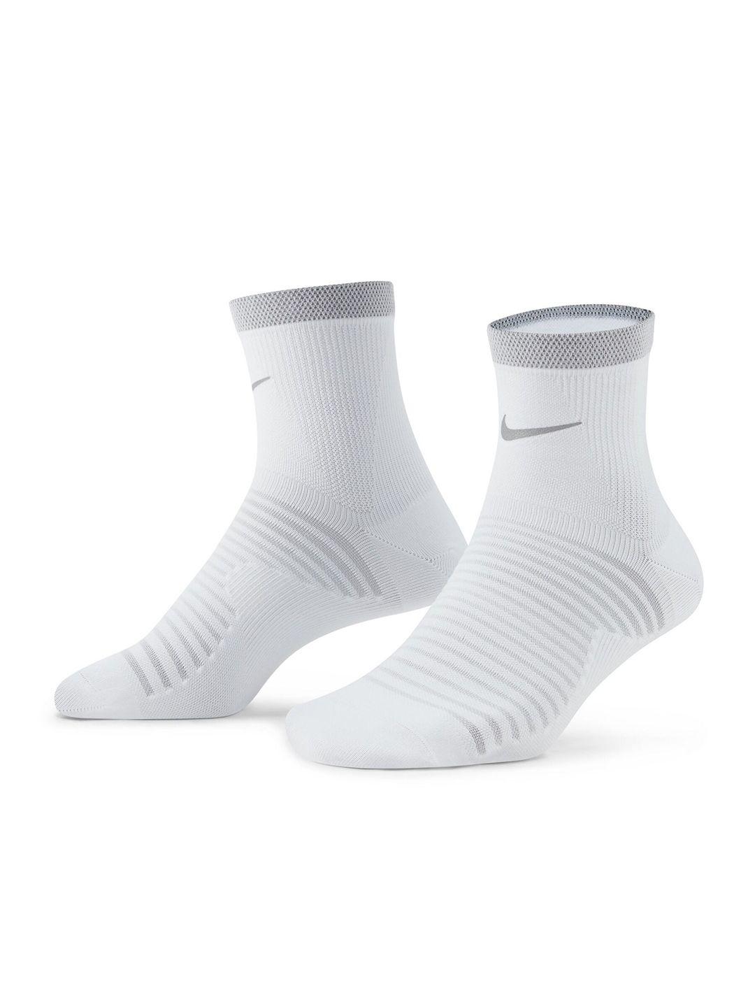 nike spark cotton lightweight running ankle socks