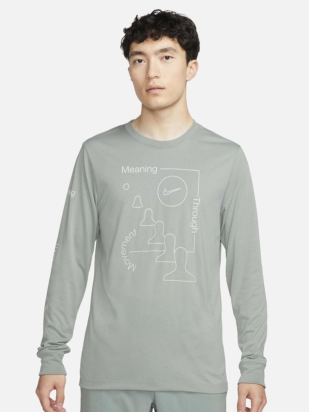 nike yoga long-sleeve t-shirt