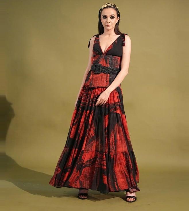 nikita mhaisalkar red & black stroke print corset with belt