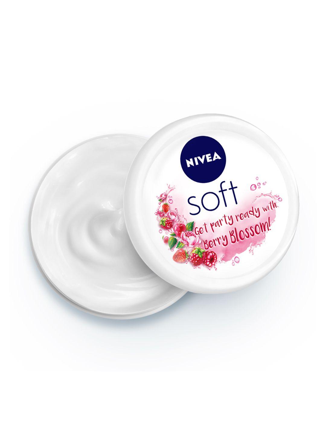 nivea soft berry blossom light moisturizer with jojoba oil & vitamin e - 50ml