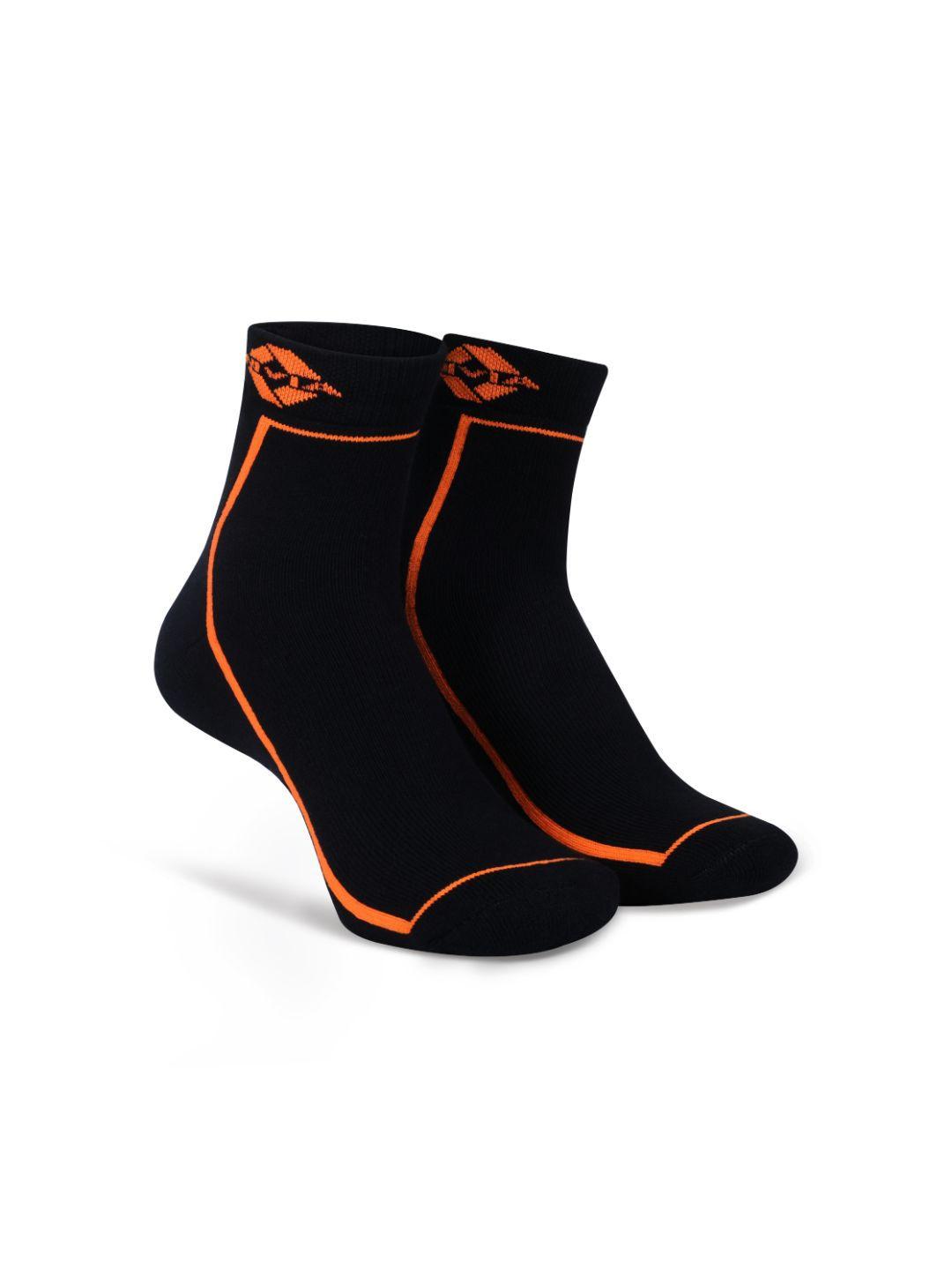 nivia brand logo details ankle-length socks