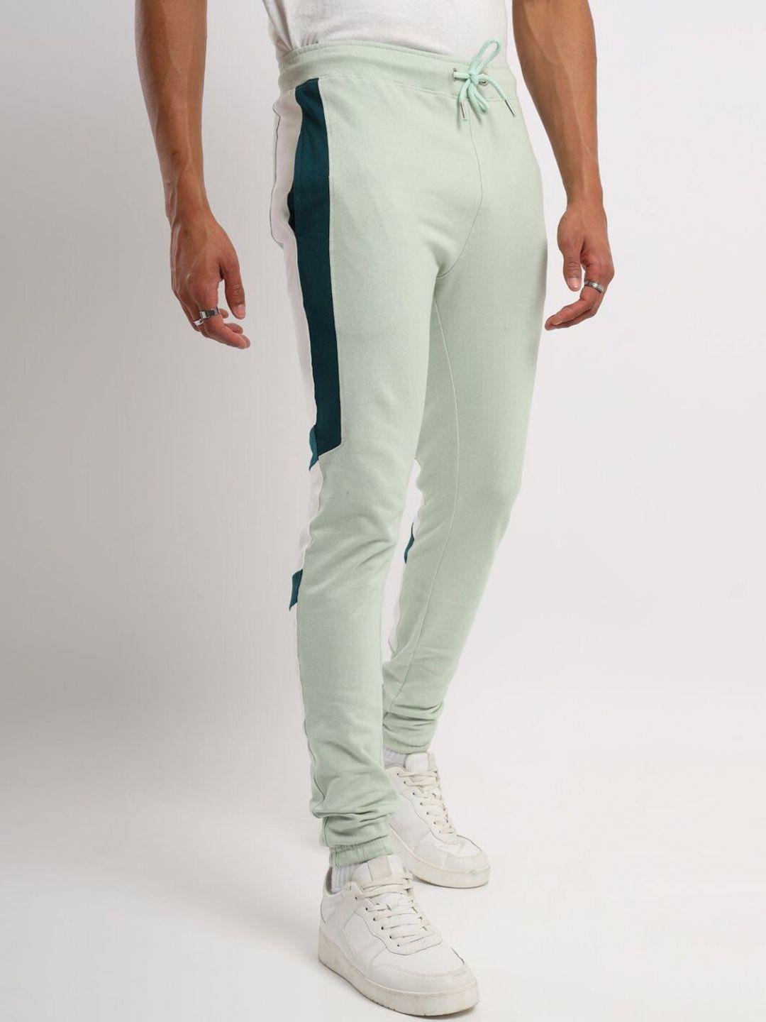 nobero men colourblocked mid-rise cotton joggers